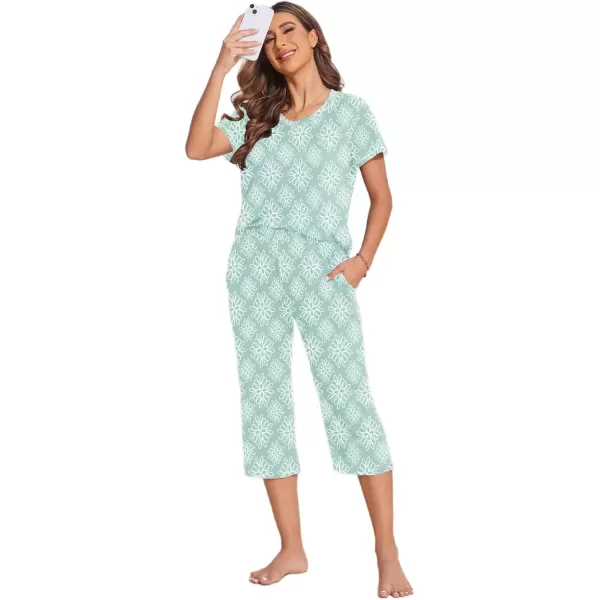imageEkouaer Womens Sleepwear Capri Pajama Sets Short Sleeve TwoPiece Pjs V Neck Tops ampamp Capri Pants with Pockets S3XLLight Green Flowers