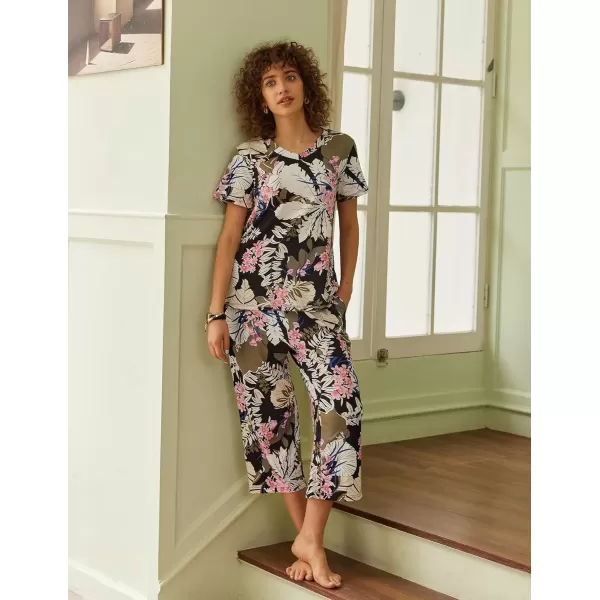 imageEkouaer Womens Sleepwear Capri Pajama Sets Short Sleeve TwoPiece Pjs V Neck Tops ampamp Capri Pants with Pockets S3XLPink Leaves