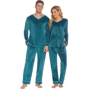 imageEkouaer Couples Matching Pajamas Sets Velvet PJs Set for Men and Women Velour Long Sleeve Sleepwear SXXLDark Green