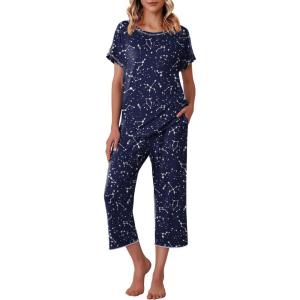 imageEkouaer Womens Capri Pajama Sets Floral Print Short Sleeve Sleepwear Top and Capri Pants 2 Piece Loungewear with PocketsNavy Blue Stars