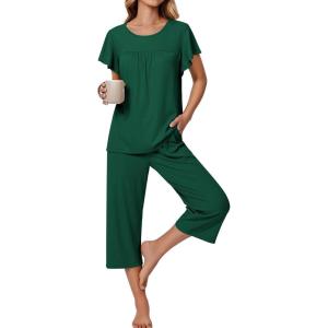 imageEkouaer Capri Pajamas for Women Set Short Sleeve Lounge Set Soft Sleepwear Pullover Top and PantsGreen
