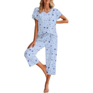 imageEkouaer Womens Cotton Pajamas Sets Short Sleeve Tops and Capri Pants Sleepwear Loungewear with PocketsBlue Star Moon