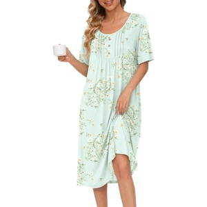 image:imageEkouaer Nightgowns for Women Short Sleeve House Dresses with Pockets Pleated Moo moos Floral Print Mumu DressFloral Light Green