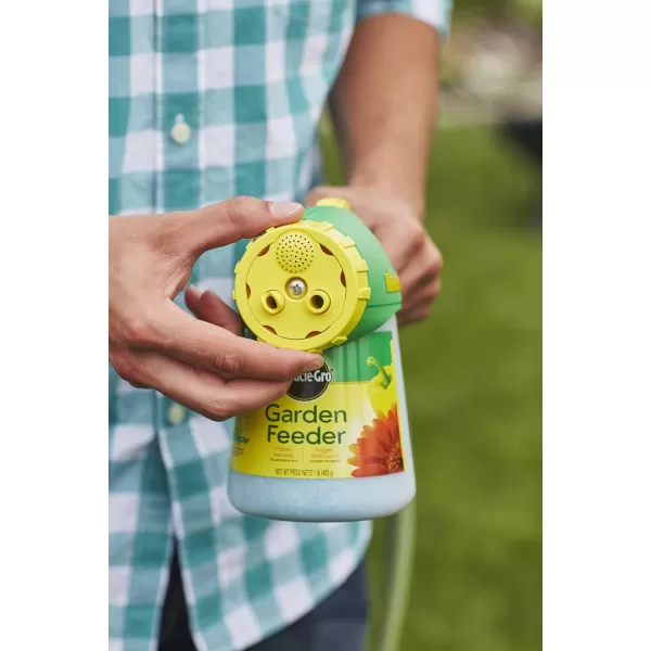 Miracle-Gro Garden Feeder