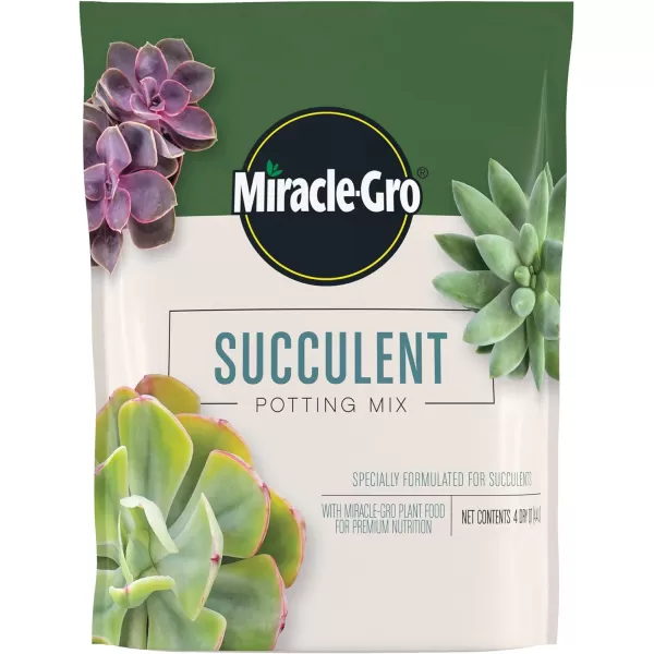Miracle-Gro Houseplant Potting Mix: Fertilized, Perlite Soil for Indoor Gardening, Designed to Be Less Prone to Gnats, 4 qt.