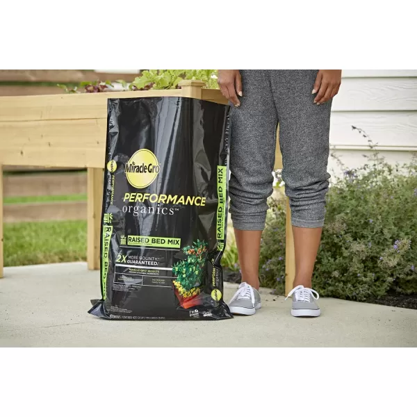 Miracle-Gro Performance Organics All Purpose Container Mix, 6 qt. - Organic, All Natural Plant Soil - Feed for up to 3 Months - All-Purpose Formula for Vegetables, Flowers and Herbs