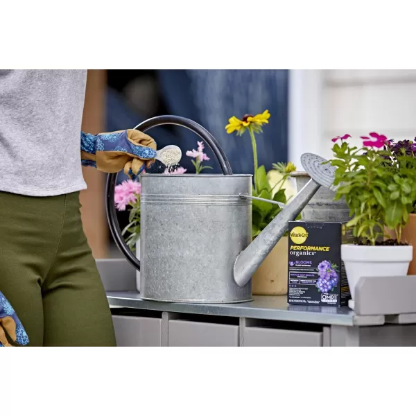Miracle-Gro Performance Organics All Purpose Plant Nutrition, 1 lb. - All Natural Plant Food For Vegetables, Flowers and Herbs - Apply Every 7 Days For Best Results - Feeds up to 200 sq. ft.