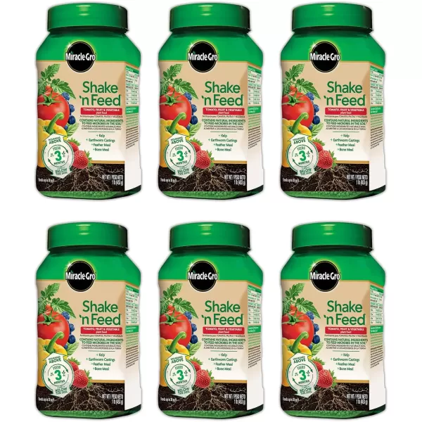 Miracle-Gro Shake 'N Feed Tomato, Fruit &amp; Vegetable Plant Food, Plant Fertilizer, 4.5 lbs. 