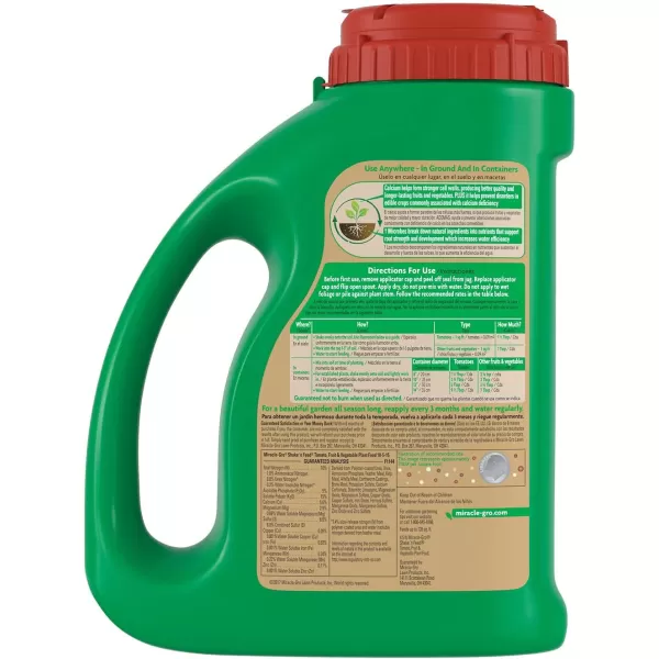 Miracle-Gro Shake 'N Feed Tomato, Fruit &amp; Vegetable Plant Food, Plant Fertilizer, 4.5 lbs. 