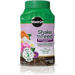 imageMiracleGro Shake N Feed Rose ampamp Bloom Plant Food1 lb