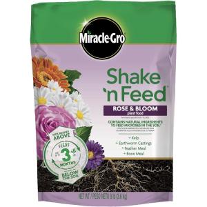 imageMiracleGro Shake N Feed Rose ampamp Bloom Plant Food8 lb