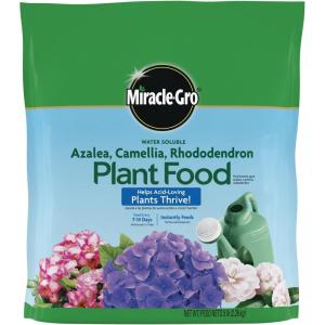 imageMiracleGro Water Soluble Azalea Camellia Rhododendron Plant Food  Fertilizer for AcidLoving Plants ampamp Flowers 5 lb
