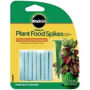 image:imageMiracleGro Indoor Plant Food Spikes Includes 24 Spikes  Continuous Feeding for all Flowering and Foliage Houseplants  NPK 61264 Pack