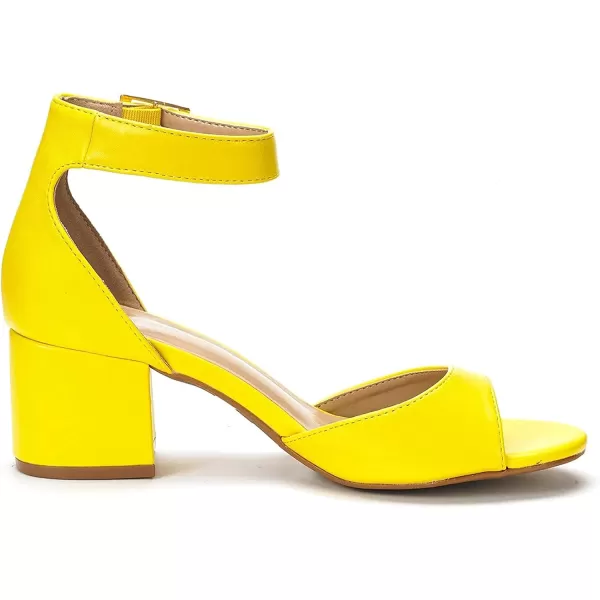 imageDREAM PAIRS Womens Chunkle Low Heel Pump SandalsYellowPu