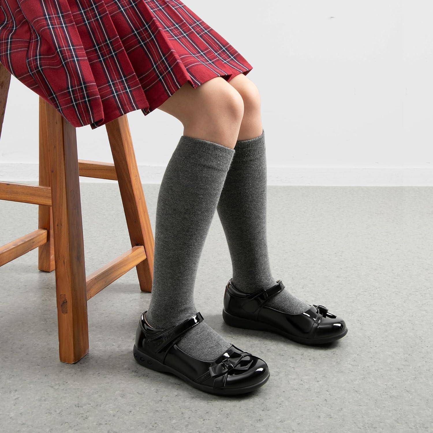 imageDREAM PAIRS Girls School Uniform Shoes Mary Jane Dress Flats for Little KidBig KidBlackPat